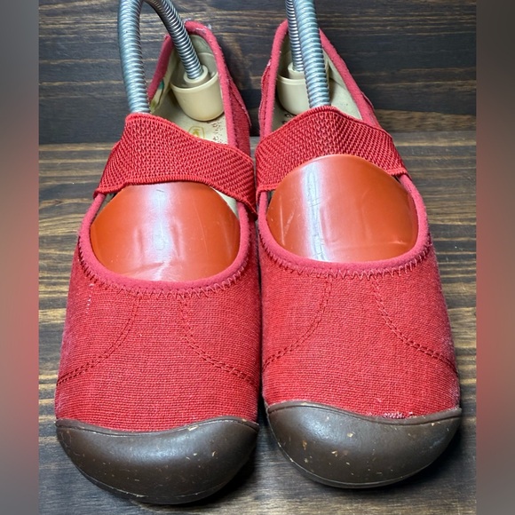 Keen Sienna Women’s Size 8.5 Shoes Red Brown Mary Jane Slip On Sneaker - Picture 3 of 7